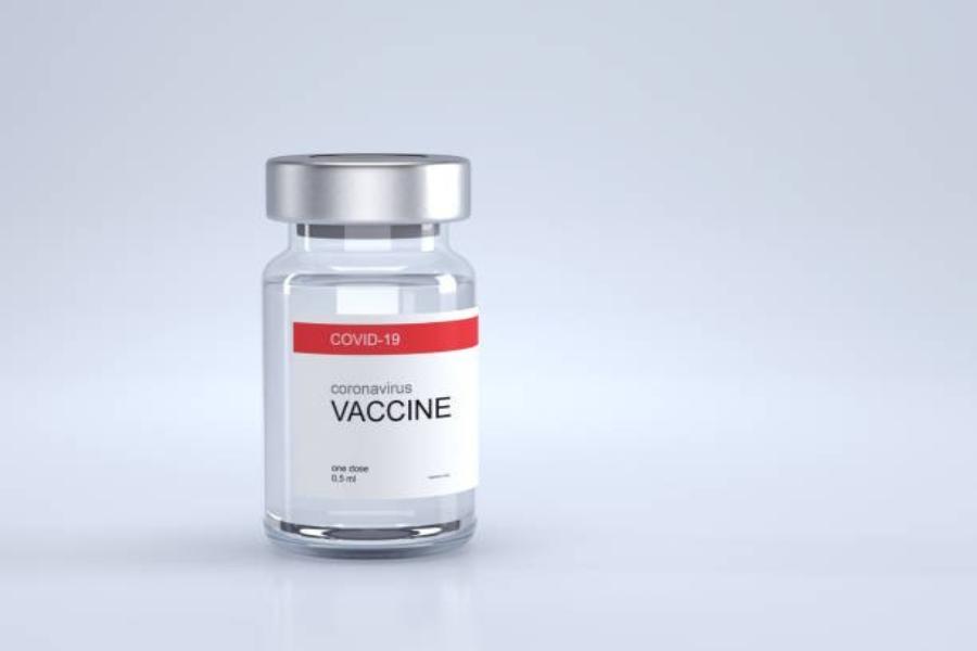 Vaccine Bottle (3) 612 459 (900x600)